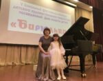 Моника Сибуканова покоряет творческие фестивали